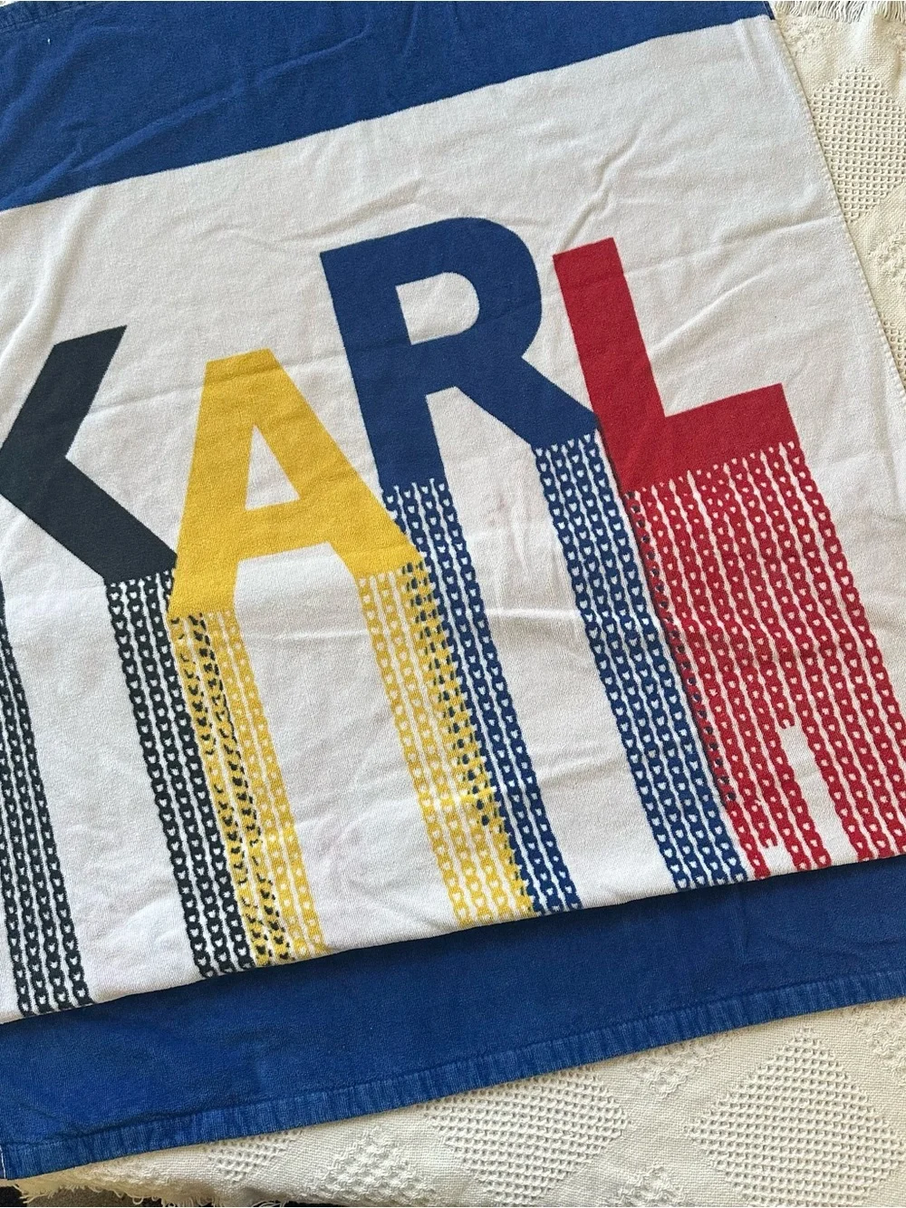 N/A authentic karl